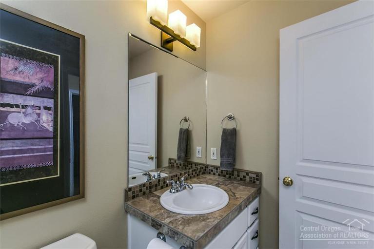 Oak Tree - Residential