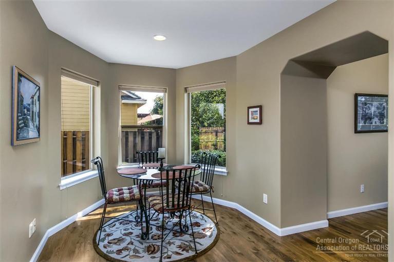 Oak Tree - Residential