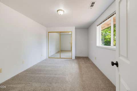 Tiny photo for 1451 Bluebonnet Avenue, Medford, OR 97504 (MLS # 220224380)