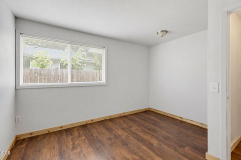 Tiny photo for 1451 Bluebonnet Avenue, Medford, OR 97504 (MLS # 220224380)