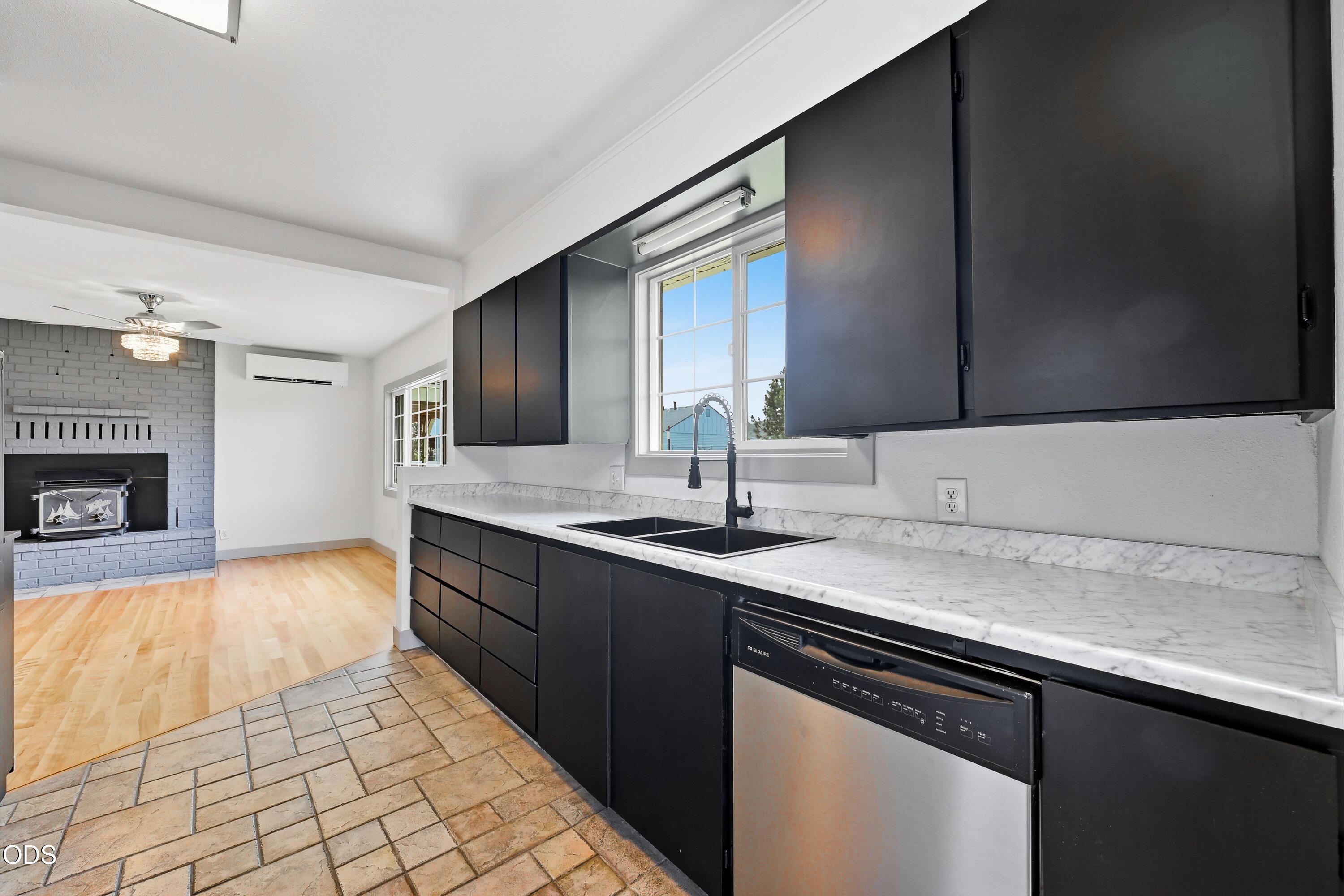 1056 SW 12th Street