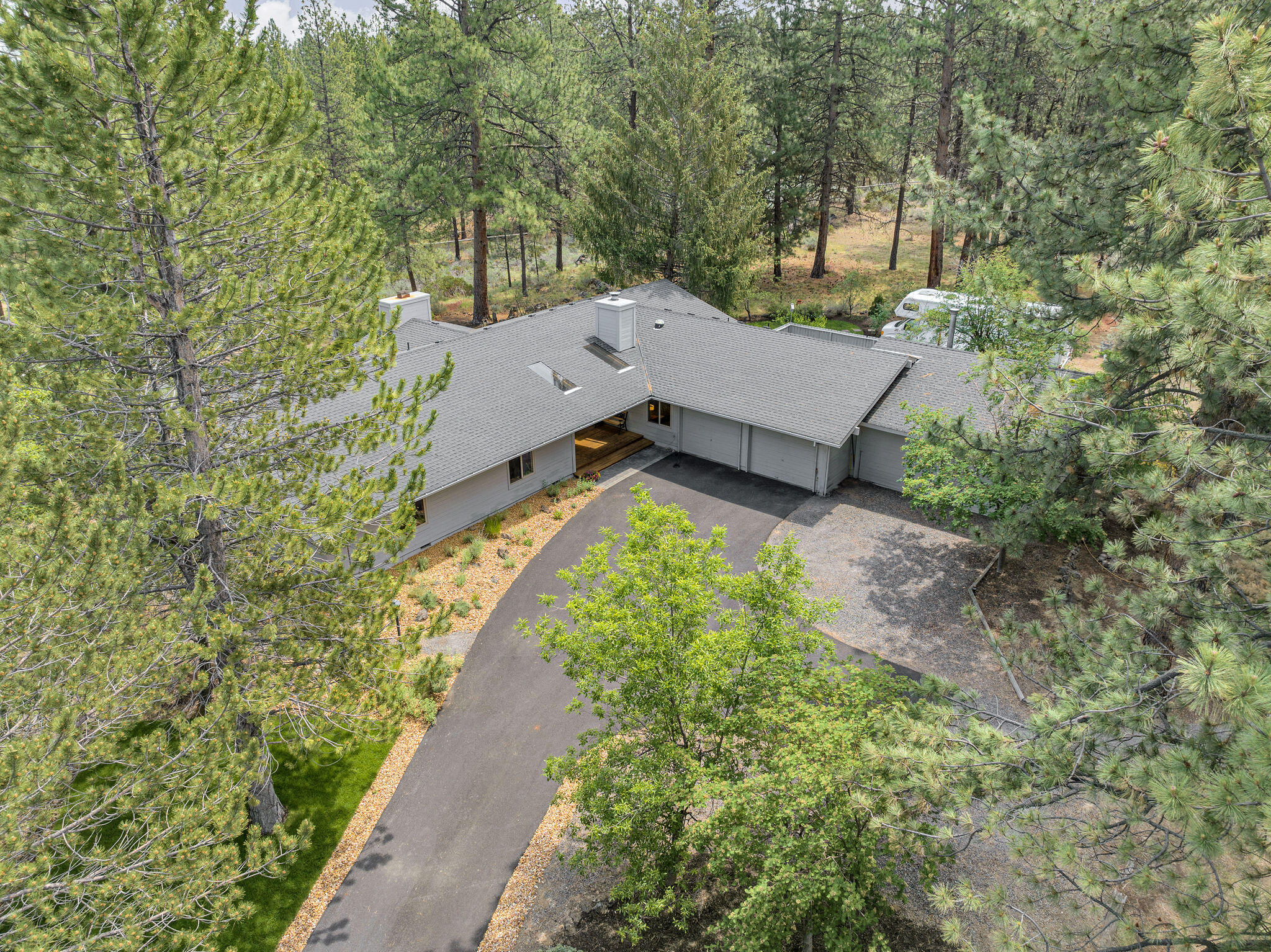 60142 W Ridgeview Drive