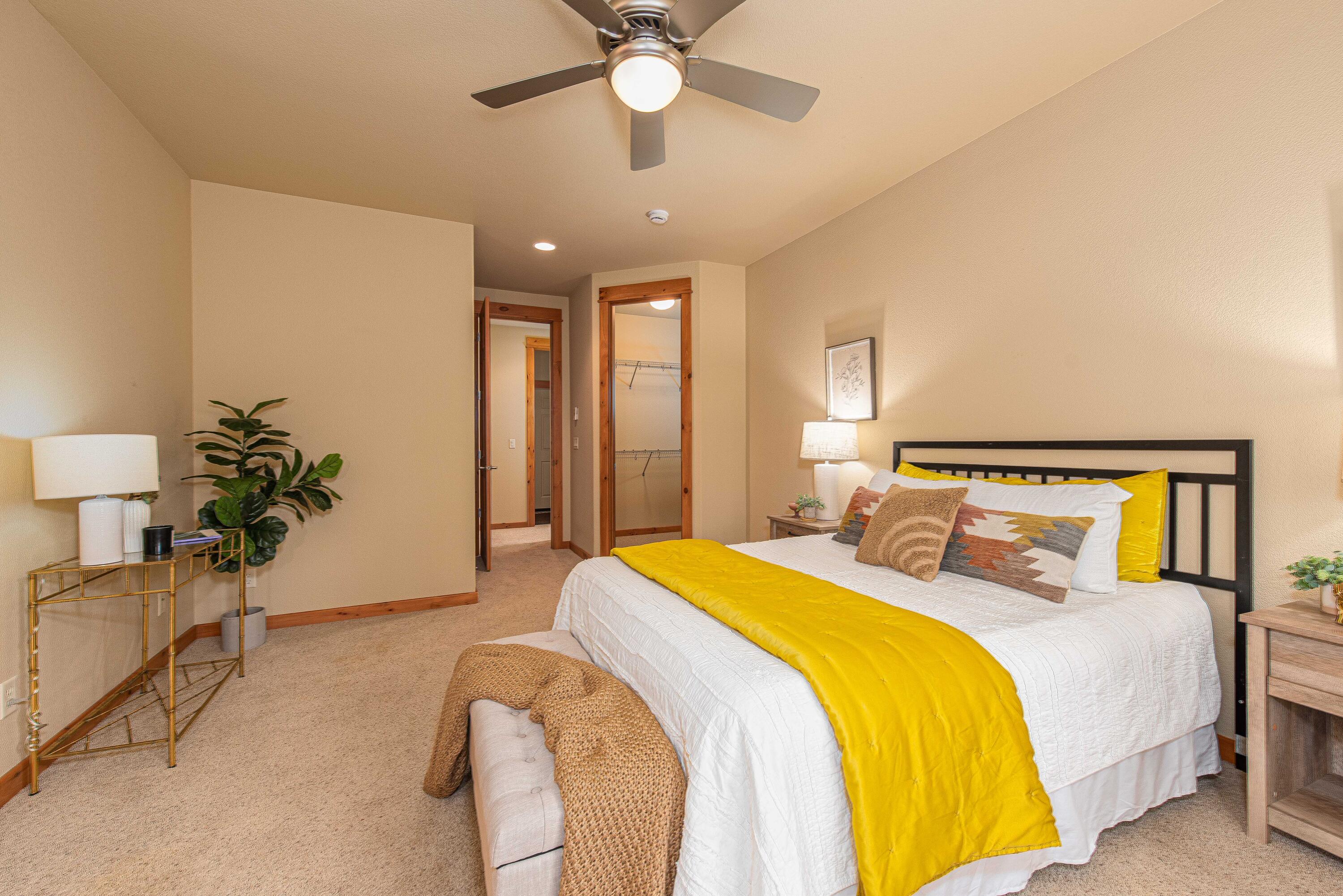 River Rim - Residential