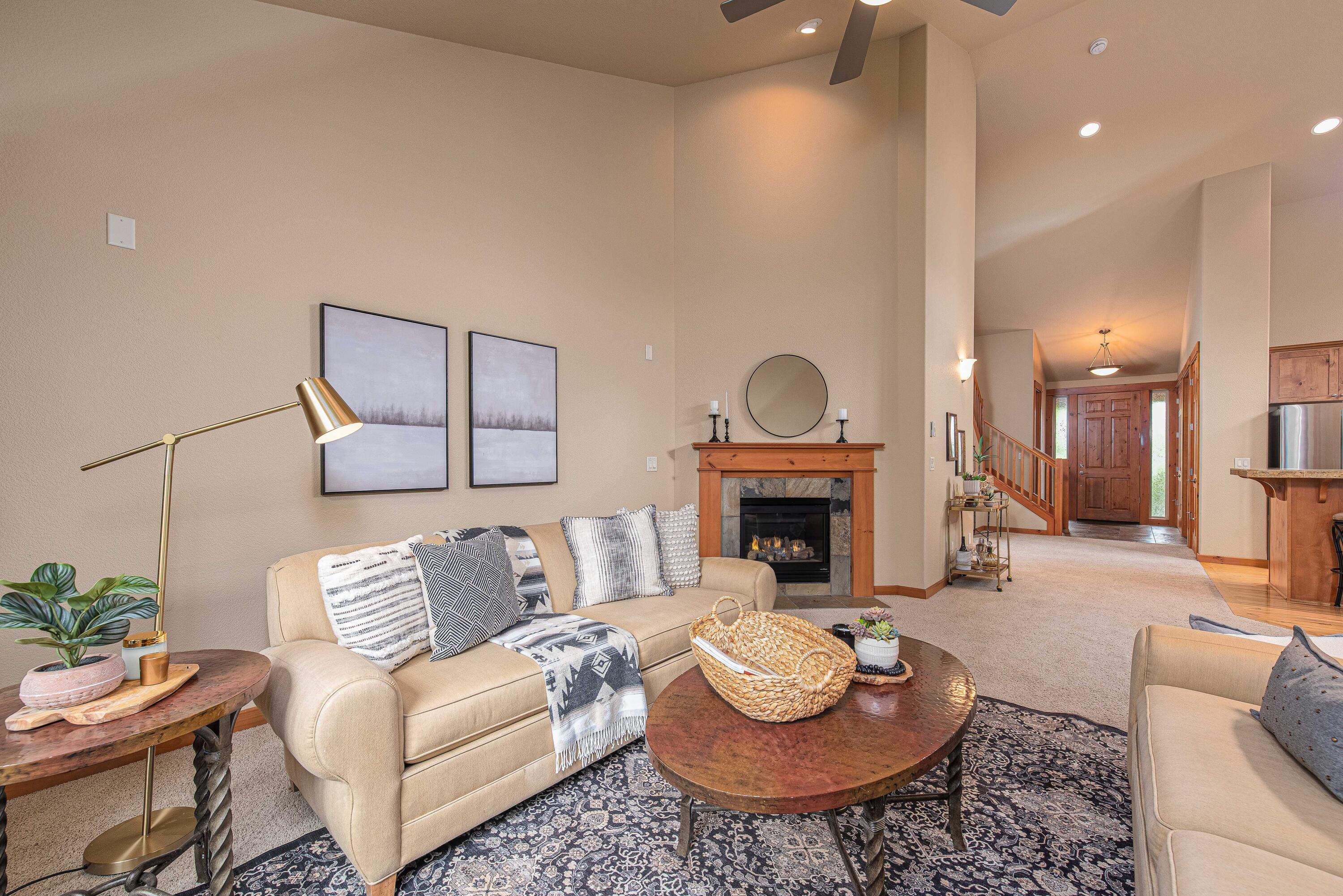 River Rim - Residential