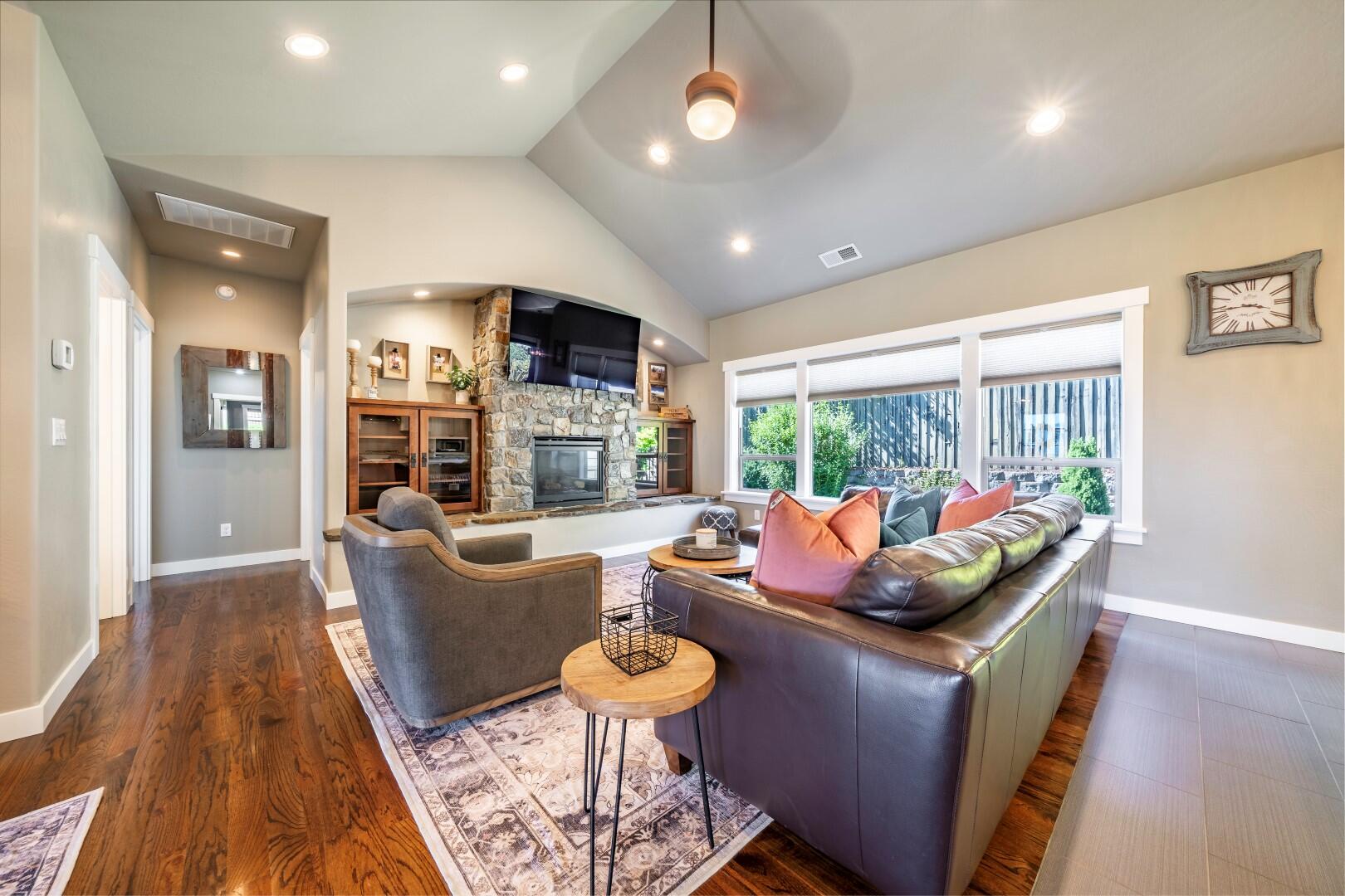 Forest Ridge At Vista Pointe Phase 5 - Residential