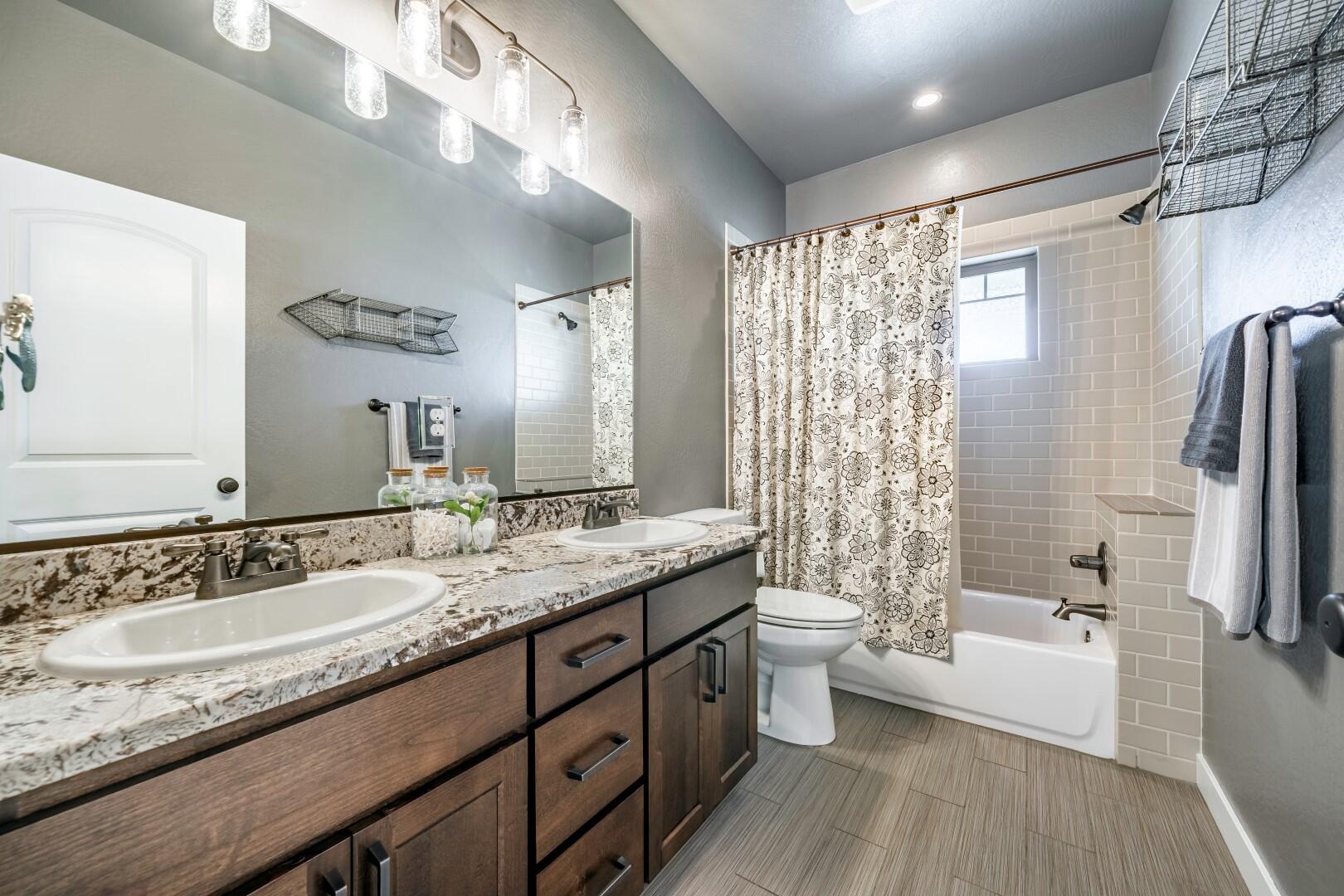 Forest Ridge At Vista Pointe Phase 5 - Residential