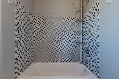 Tiny photo for 246 9th St Alley, Ashland, OR 97520 (MLS # 220212065)