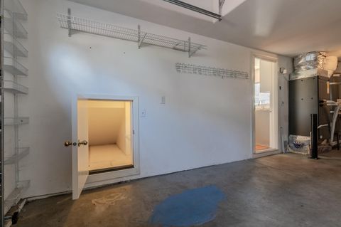 Tiny photo for 246 9th St Alley, Ashland, OR 97520 (MLS # 220212065)