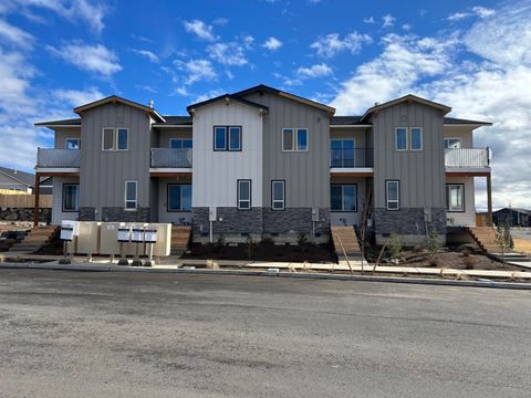 4066 SW 39th Street Lot 32 Redmond OR 97756