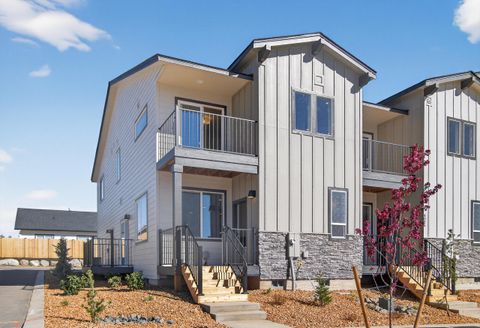 4066 SW 39th Street Lot 32 Redmond OR 97756