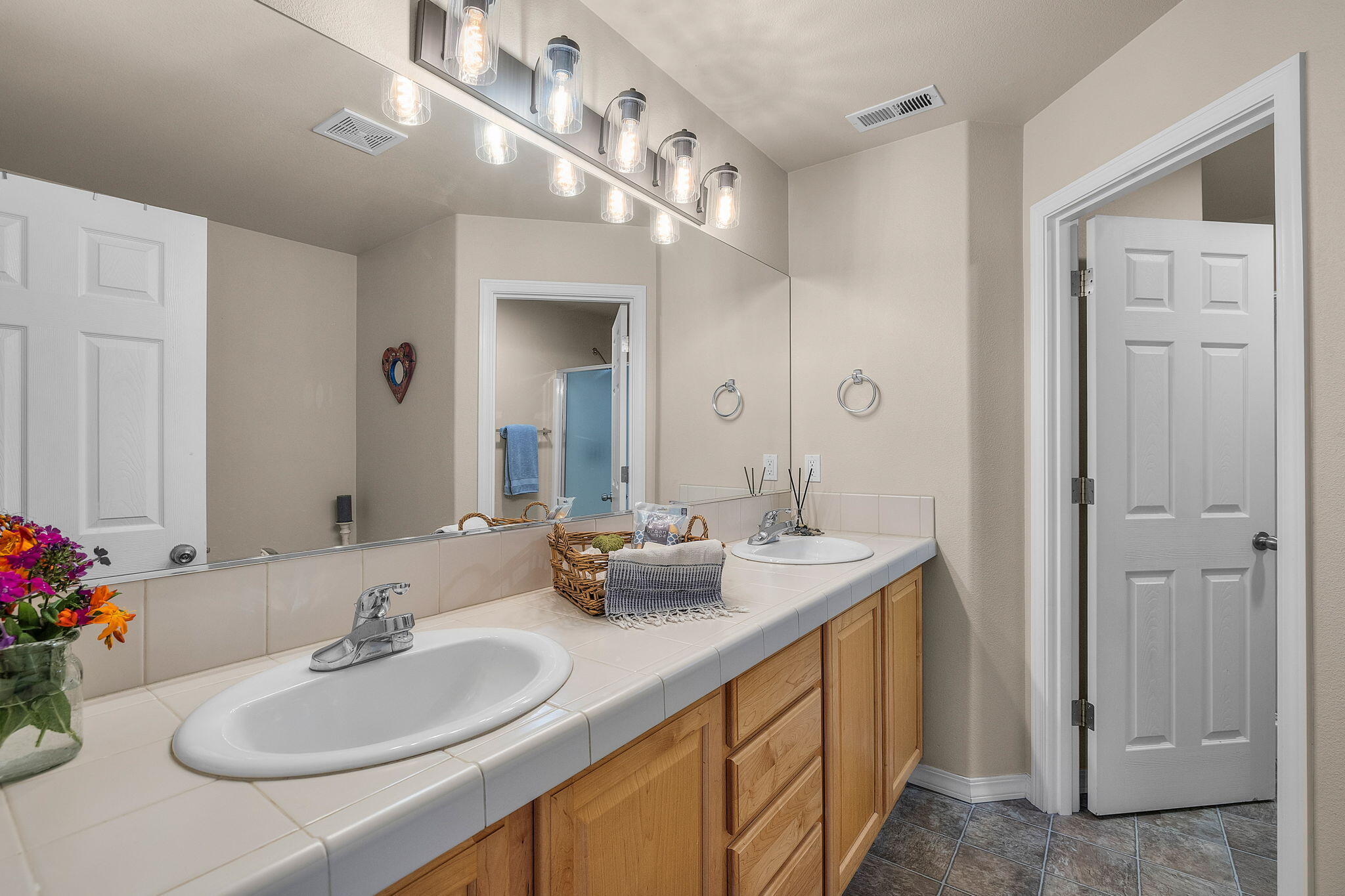 River Canyon Estates - Residential