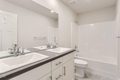 Tiny photo for 20683 Town Dr DR, Bend, OR 97701 (MLS # 220223706)