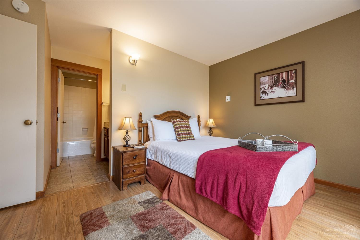 Inn Of The 7th - Residential