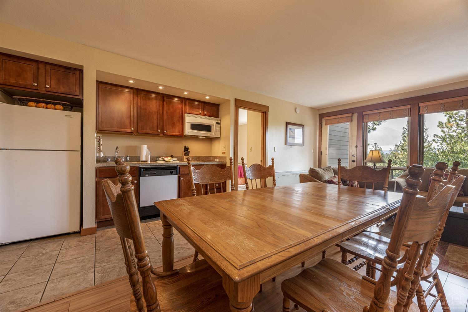 Inn Of The 7th - Residential