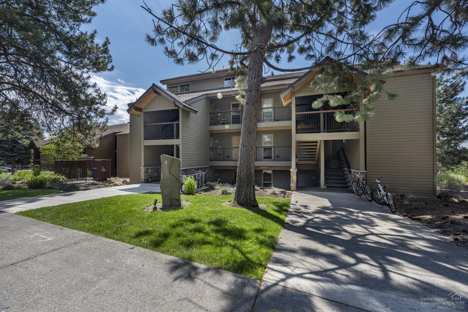 Inn Of The 7th - Residential