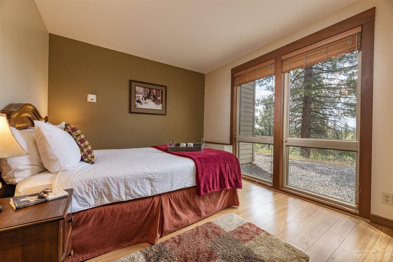 Inn Of The 7th - Residential