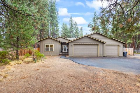 19075 Pumice Butte Road Bend OR 97702