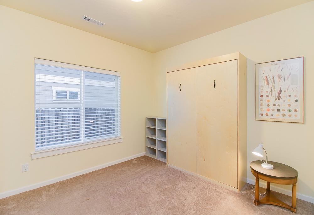 Kamerin Springs - Residential