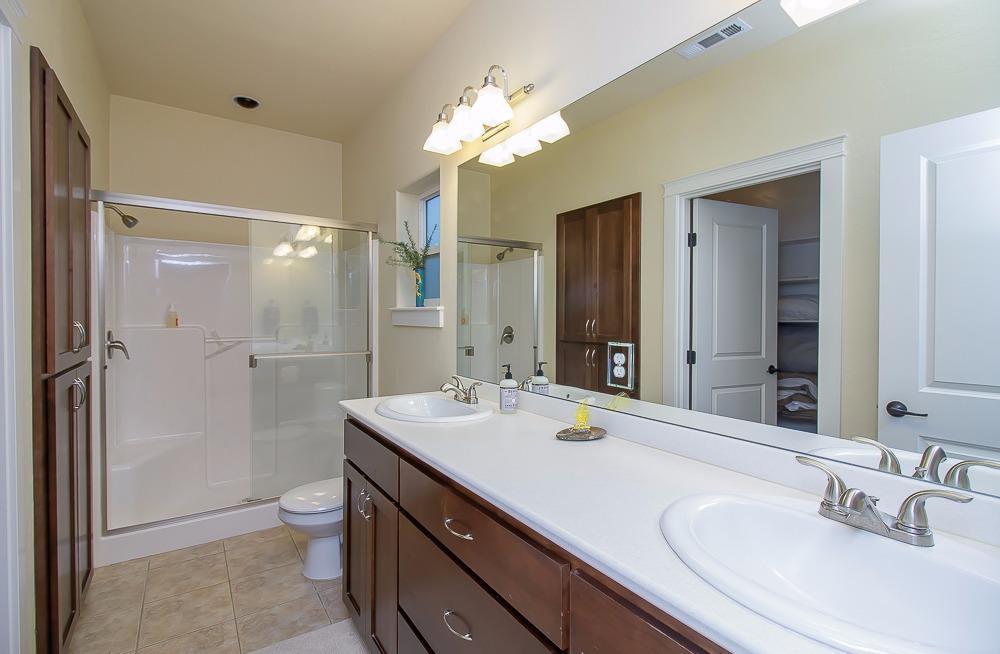 Kamerin Springs - Residential