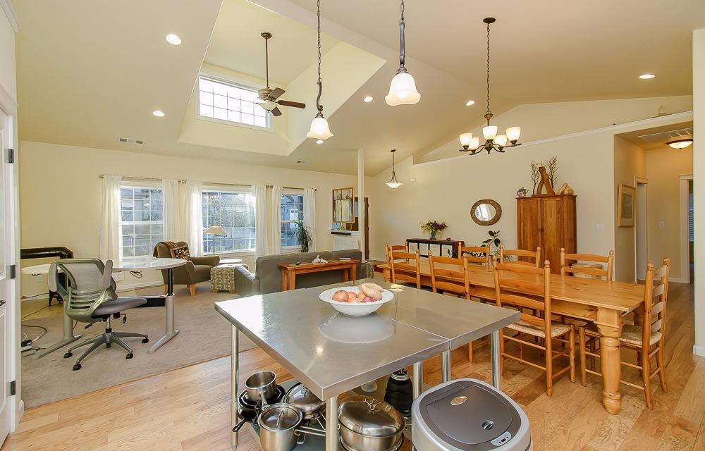 Kamerin Springs - Residential