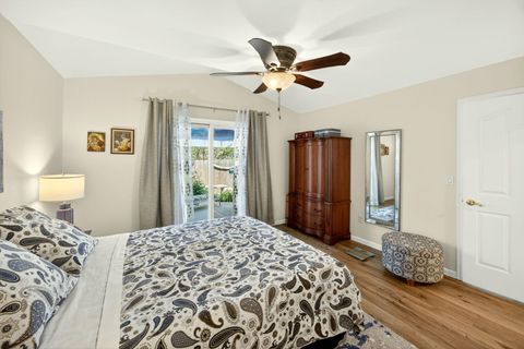 Tiny photo for 1224 N Modoc Avenue #33, Medford, OR 97504 (MLS # 220219333)