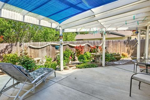 Tiny photo for 1224 N Modoc Avenue #33, Medford, OR 97504 (MLS # 220219333)