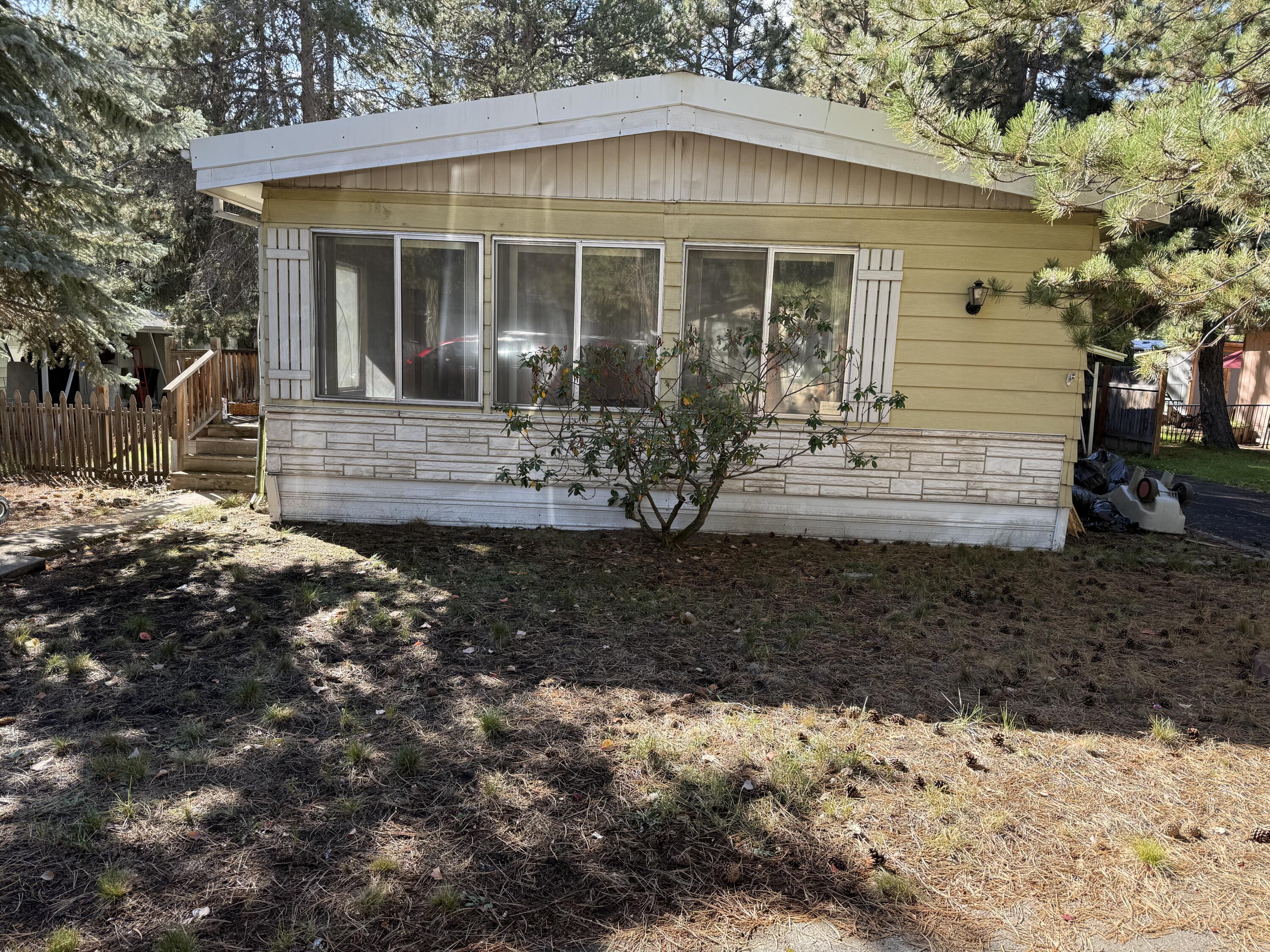 Romaine Village - Residential