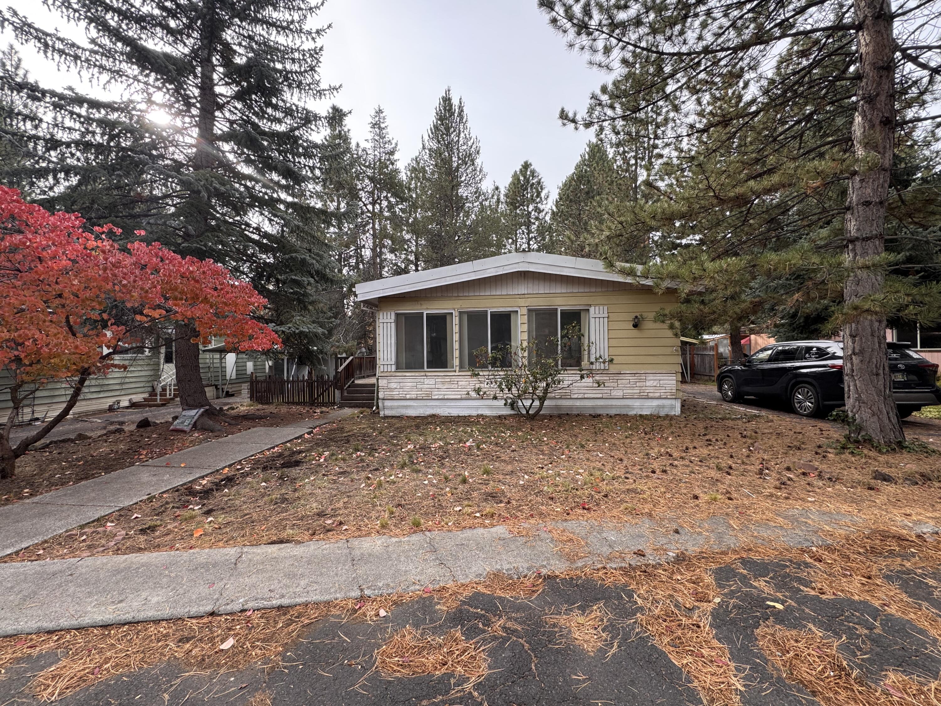 Romaine Village - Residential