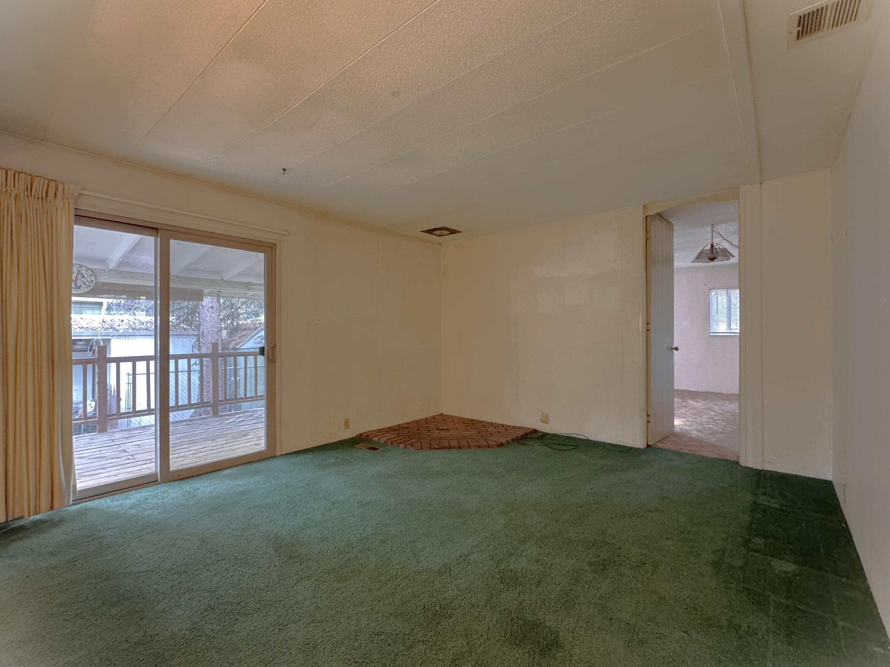 Romaine Village - Residential