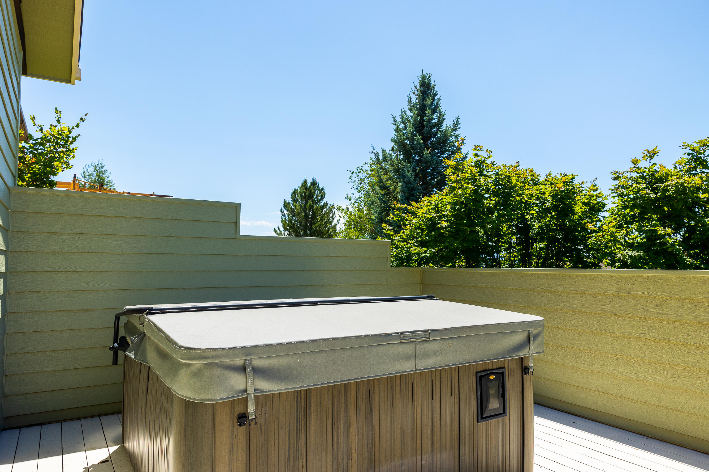 Golden Butte - Residential