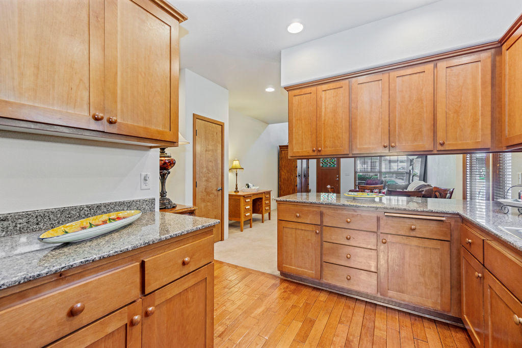 Alderwood Townhomes - Residential