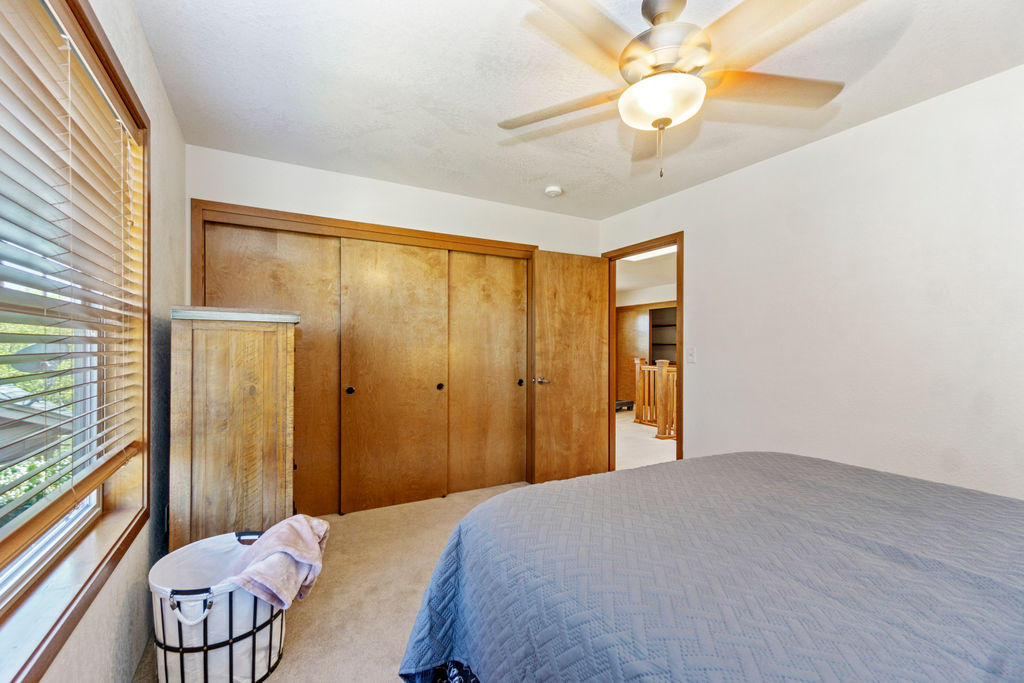 Alderwood Townhomes - Residential
