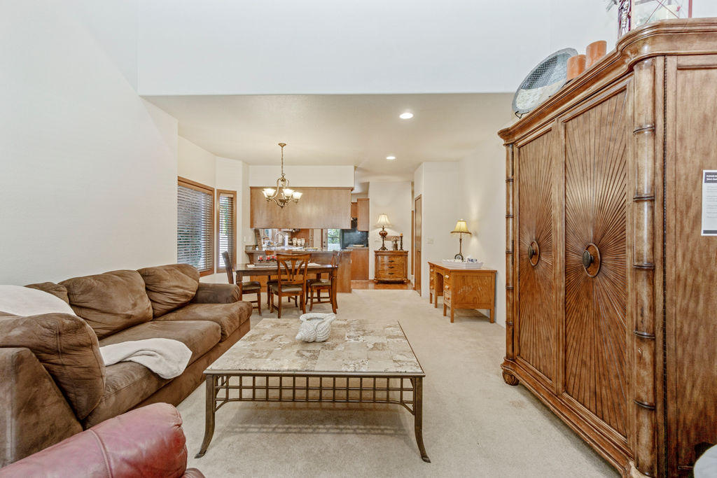 Alderwood Townhomes - Residential