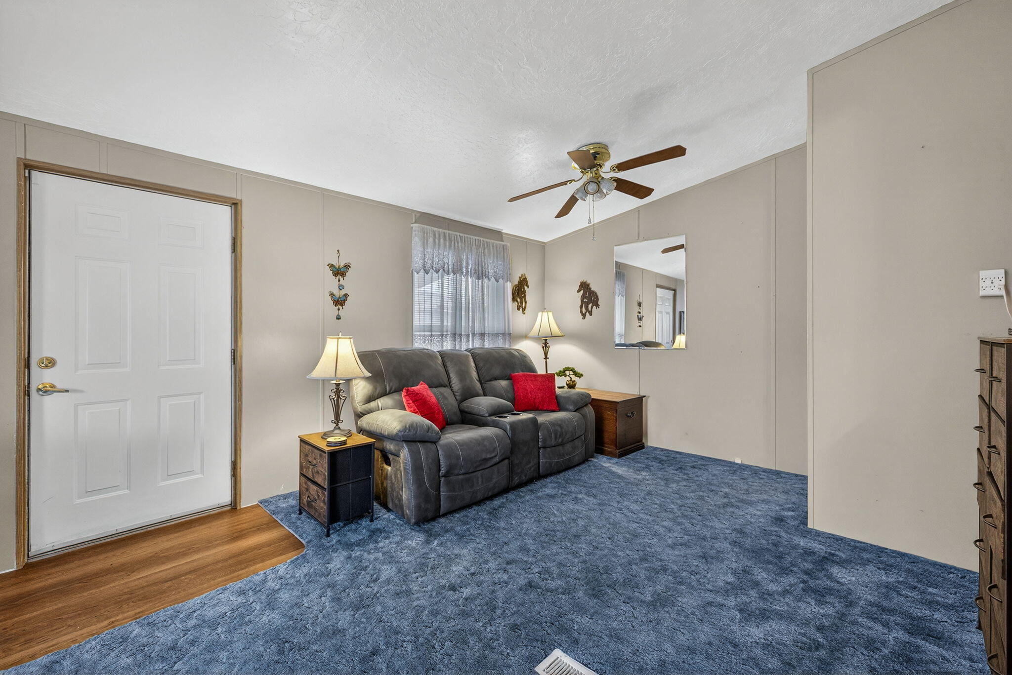 Queens Garden Mob Pa - Residential