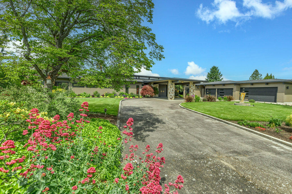 Rogue Valley Estates Subdivision - Residential