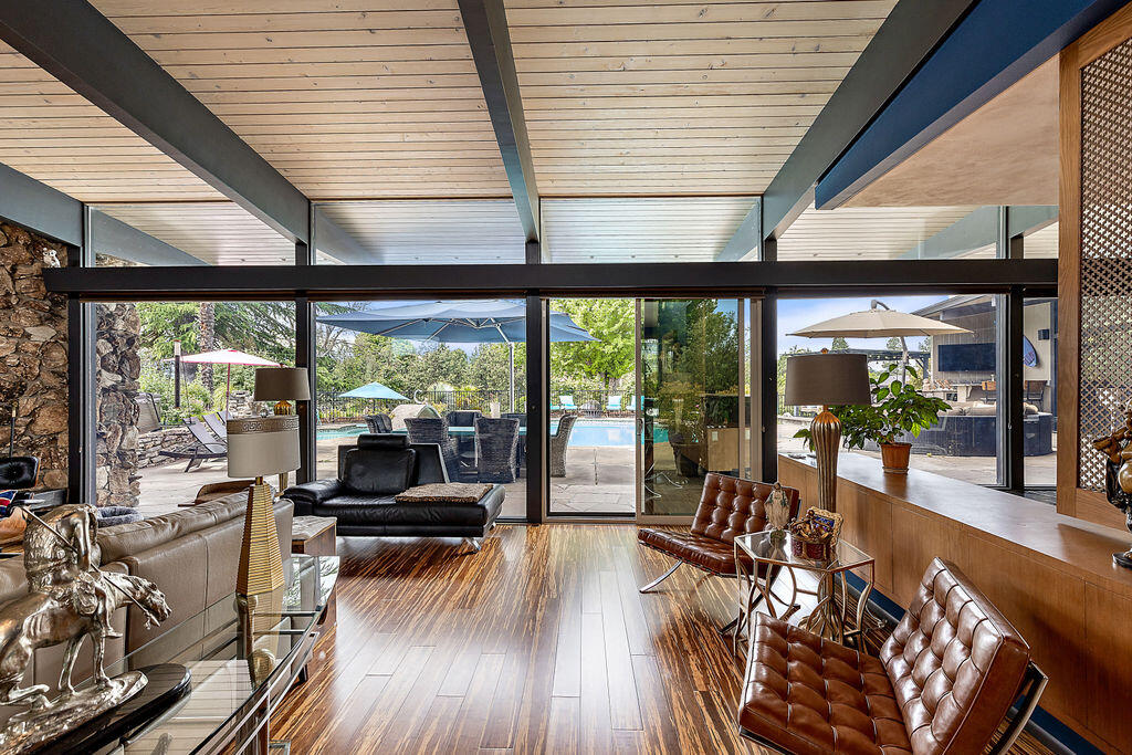 Rogue Valley Estates Subdivision - Residential