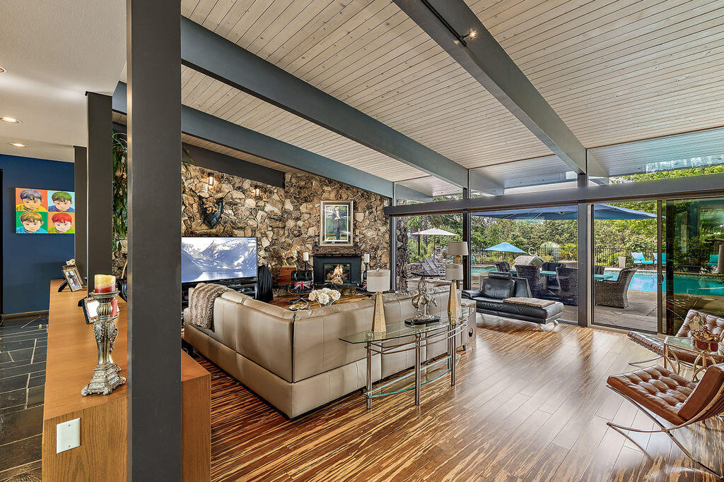 Rogue Valley Estates Subdivision - Residential