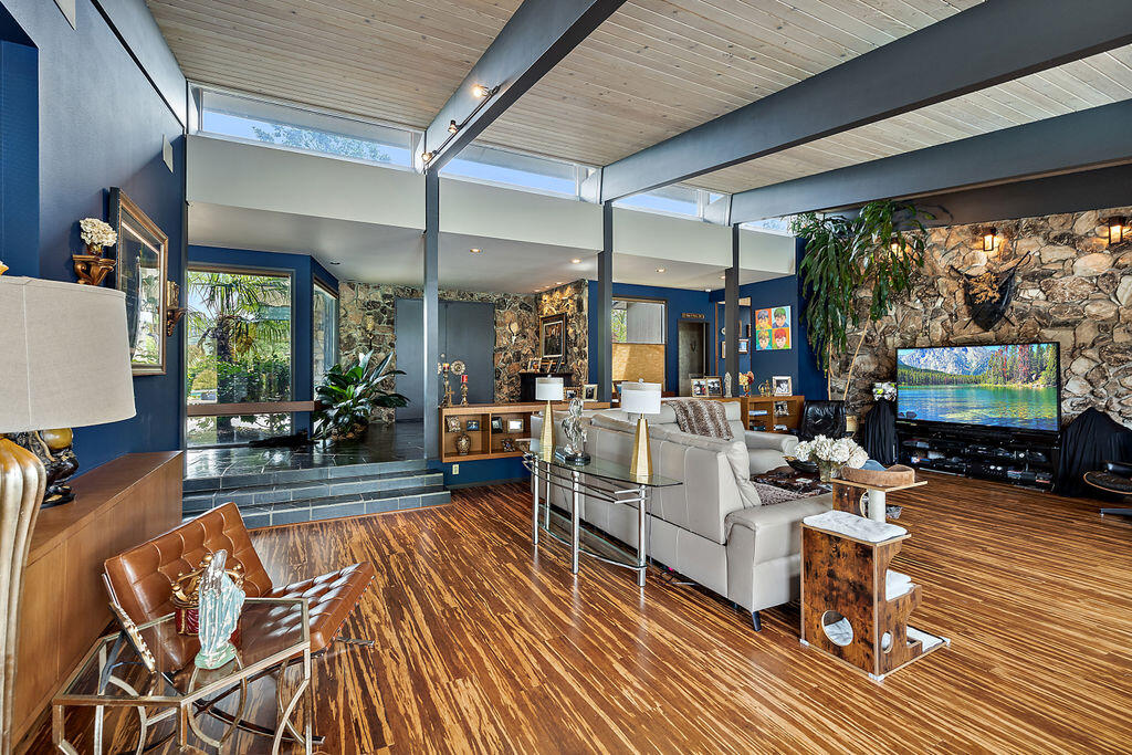 Rogue Valley Estates Subdivision - Residential