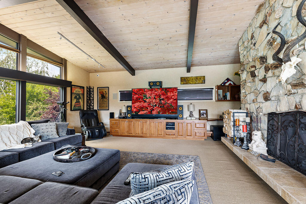 Rogue Valley Estates Subdivision - Residential