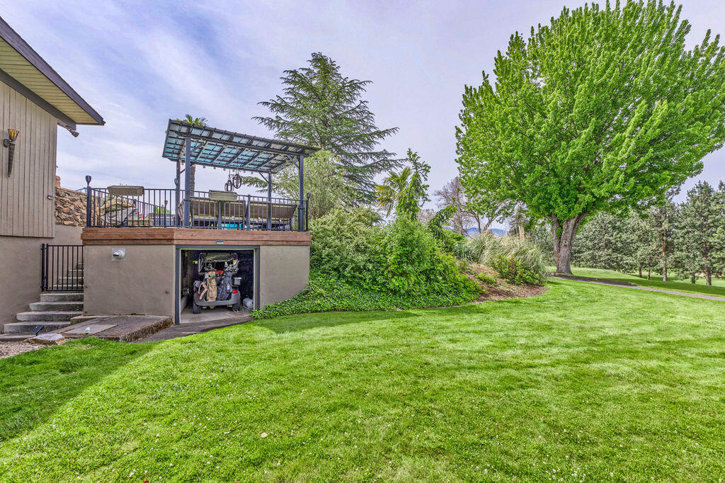 Rogue Valley Estates Subdivision - Residential