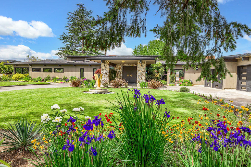 Rogue Valley Estates Subdivision - Residential