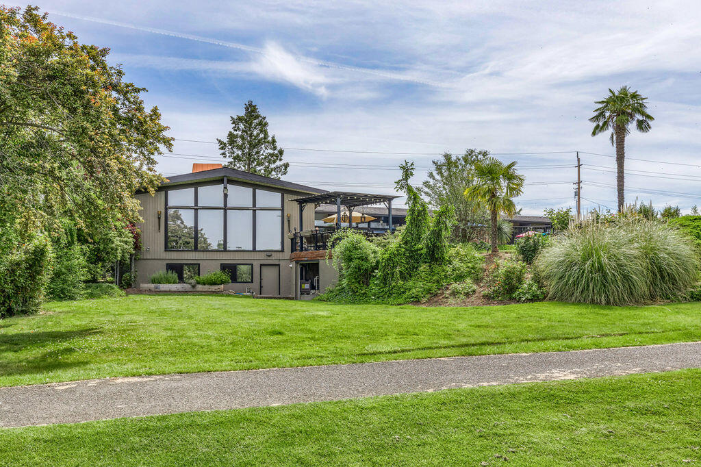 Rogue Valley Estates Subdivision - Residential