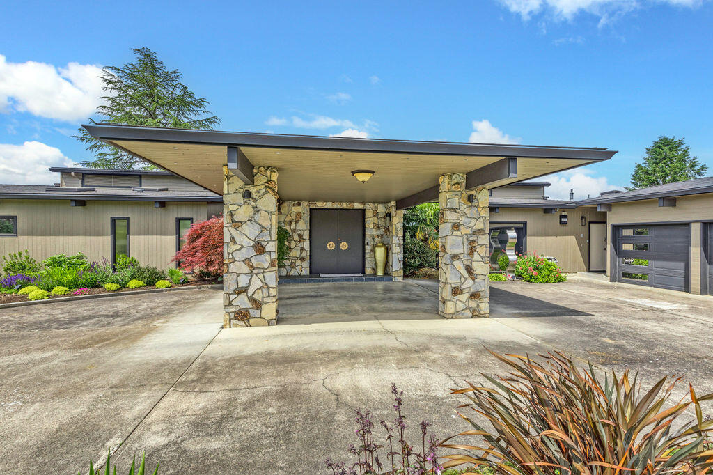 Rogue Valley Estates Subdivision - Residential