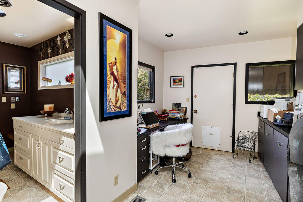 Rogue Valley Estates Subdivision - Residential