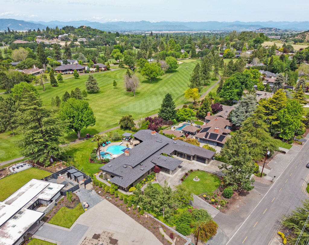 Rogue Valley Estates Subdivision - Residential