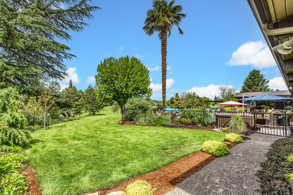 Rogue Valley Estates Subdivision - Residential