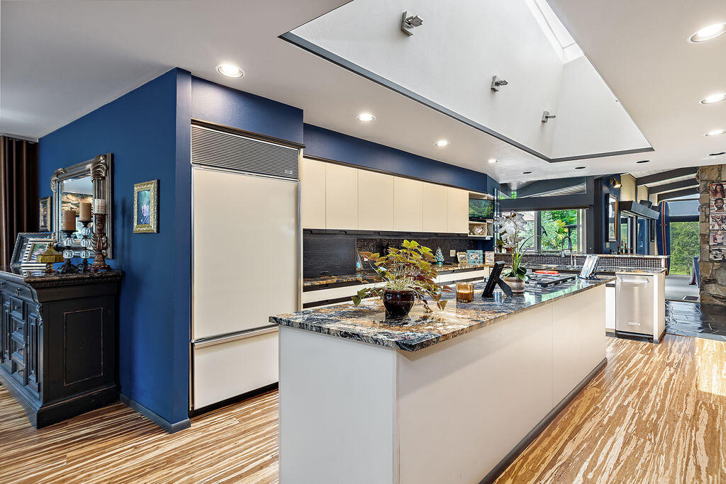 Rogue Valley Estates Subdivision - Residential