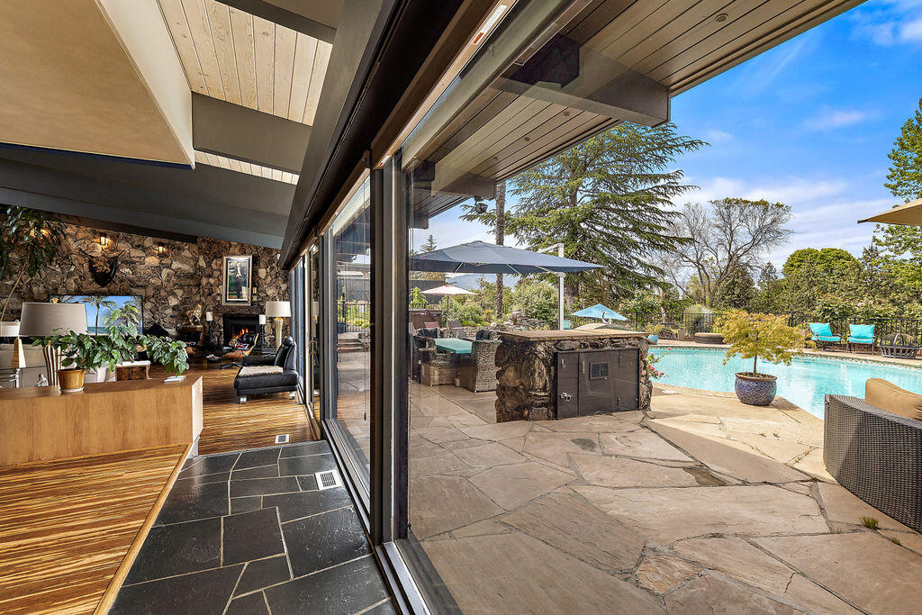 Rogue Valley Estates Subdivision - Residential