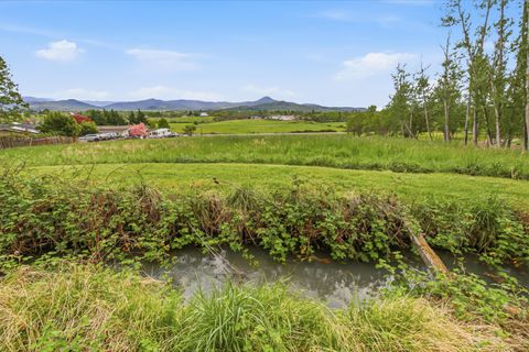 Tiny photo for 620 Vista Park Drive, Eagle Point, OR 97524 (MLS # 220219783)