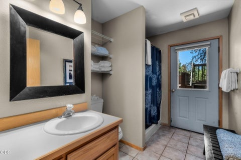 Tiny photo for 18117 Belknap Lane, Sunriver, OR 97707 (MLS # 220224649)